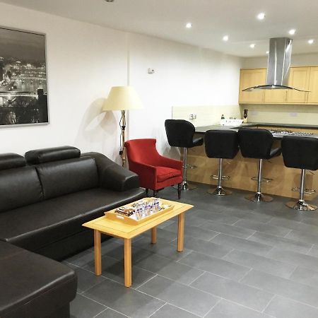 קרוידון Wellesley Road Apartments מראה חיצוני תמונה